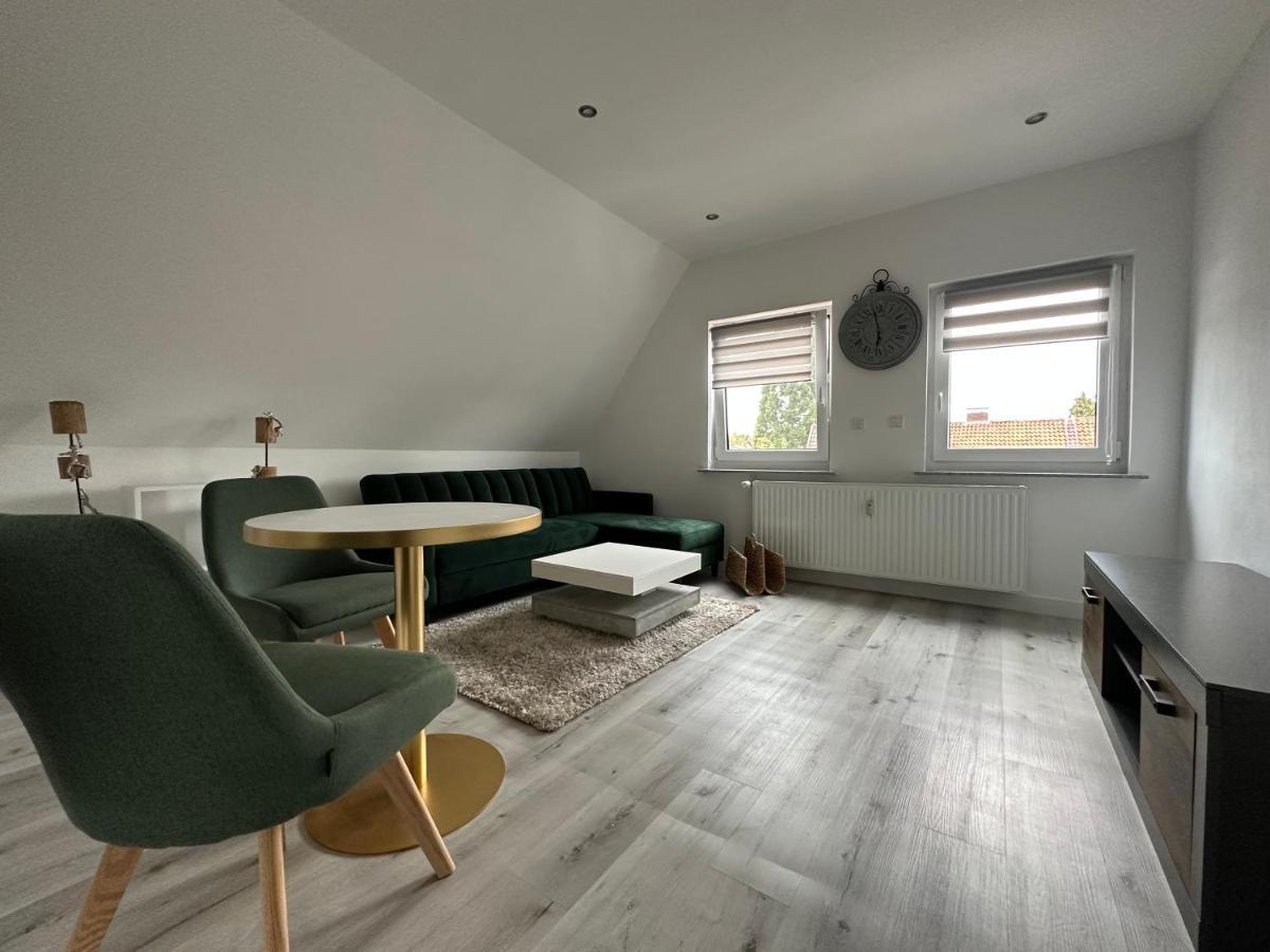Gemuetlich Wohnen In Brake Apartment Bielefeld Exterior photo